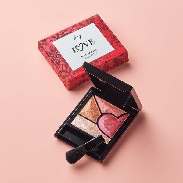 Open compact of the True Love Multi Palette, one of Avon's Valentine's Day makeup specials, against a peach pink background